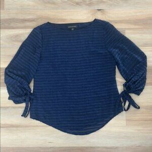 Banana Republic Navy Blue 3/4 Sleeve Tie Front Blouse